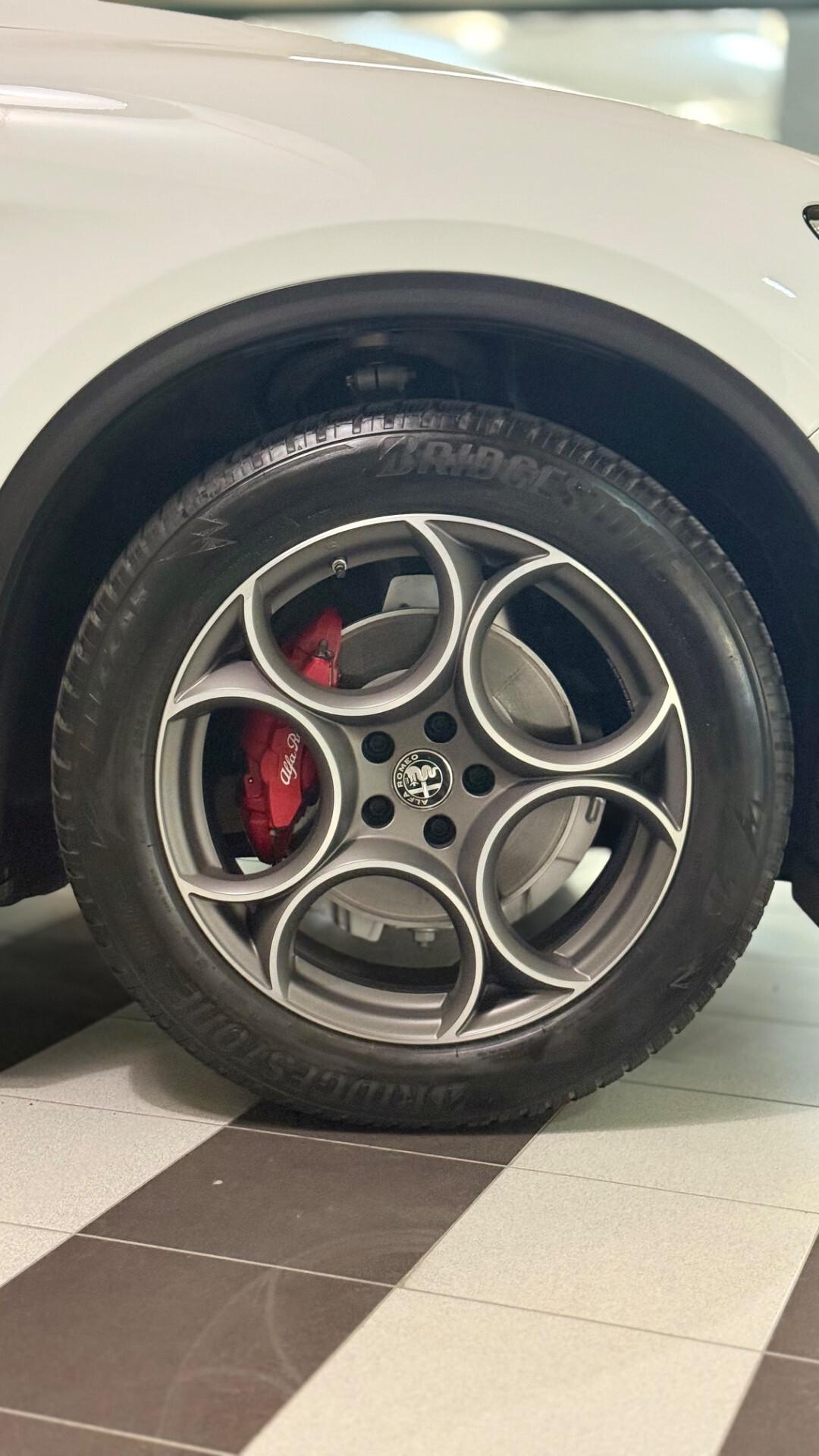 Alfa Romeo Stelvio 2.2 TD 190 CV Q4 Sprint 10/2021