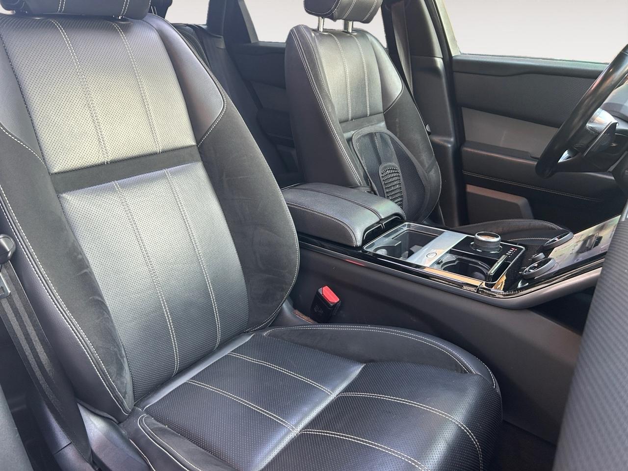 Land Rover Range Velar 2.0D I4 240 CV R-Dynamic S