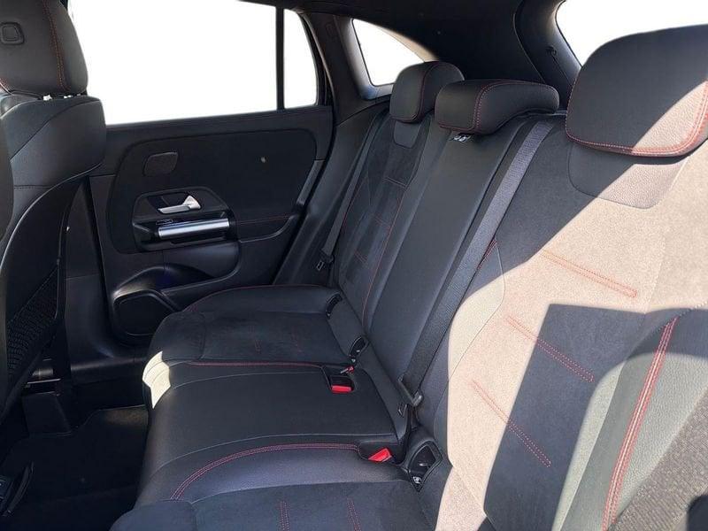 Mercedes-Benz GLA 200 d AMG Line Premium 4matic auto