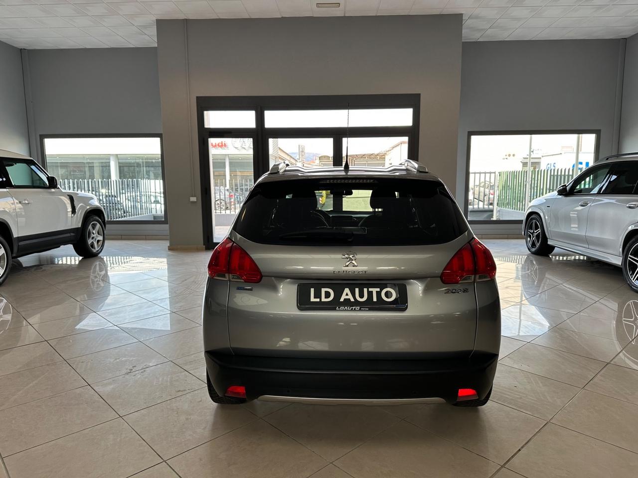Peugeot 2008 PureTech 110 S&S Allure