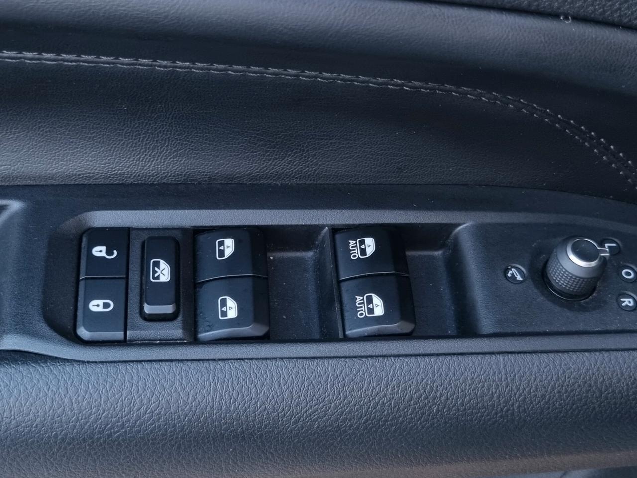 Jeep Compass 1.3 Turbo T4 180 CV PHEV AT6 4xe Trailhawk
