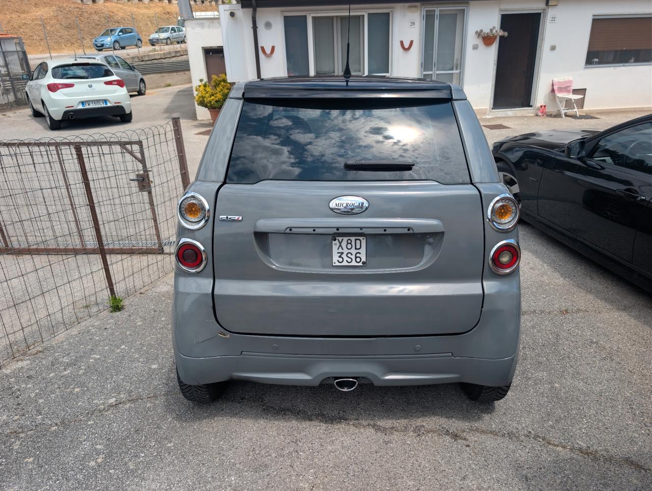 Microcar M8