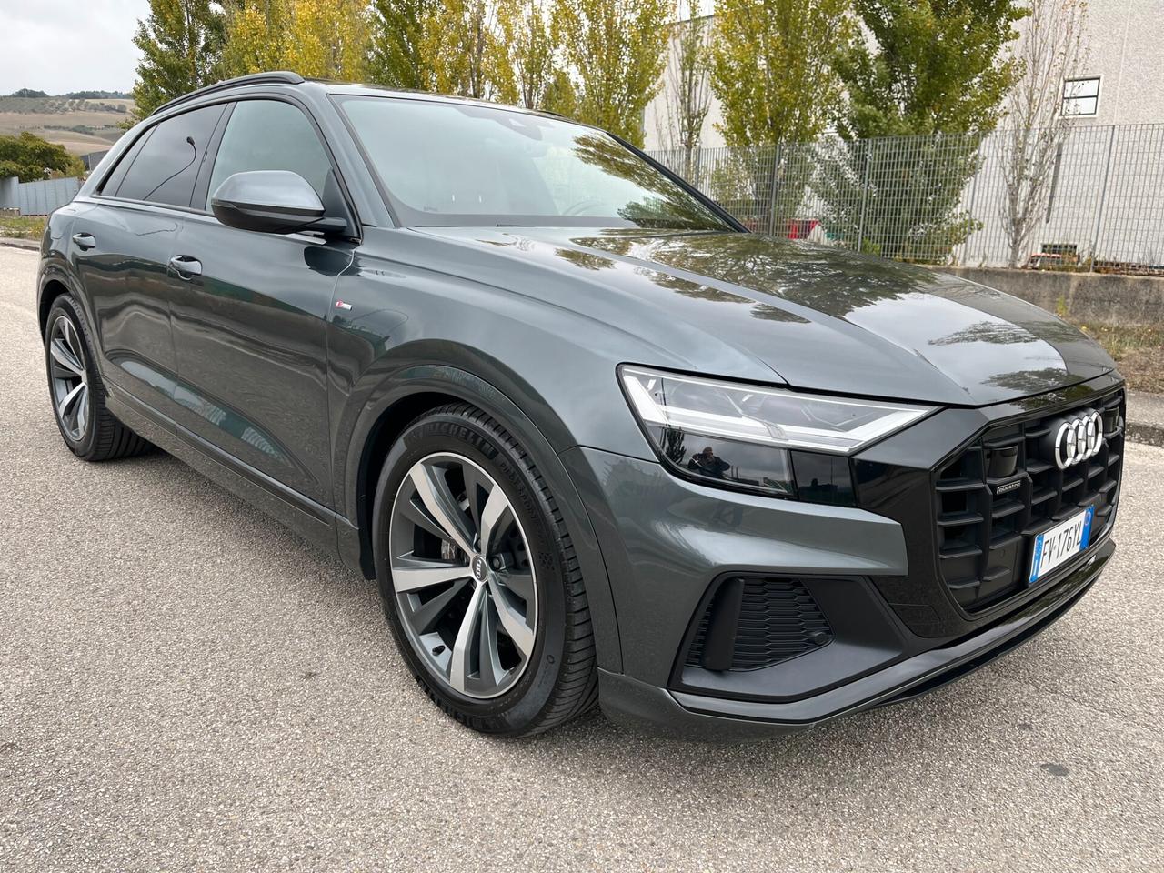 Audi Q8 50 Tdi 286 cv Quattro S Line Tetto