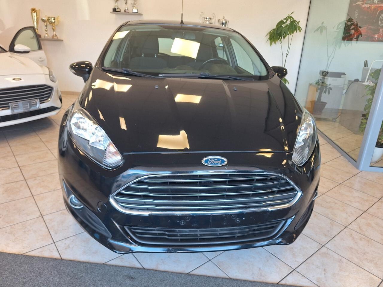 Ford Fiesta 1.5 TDCi 75CV 5 porte Business