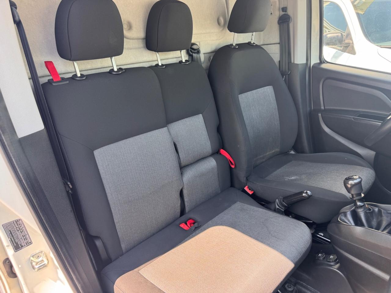 Fiat Doblo 1.4 T-JET 120Cv BENZINA 3 POSTI PRONTA CONSEGNA