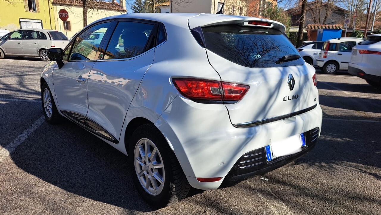 Renault Clio dCi 8V 75CV Start&Stop 5 porte Energy