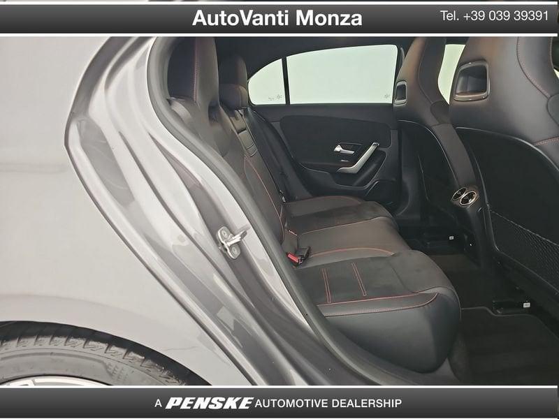 Mercedes-Benz Classe A A 180 AMG Line Premium auto