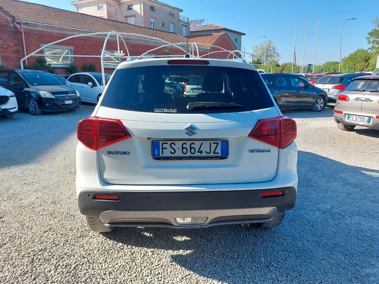 Suzuki Vitara 1.0 Boosterjet A/T Cool AUTOMATICA