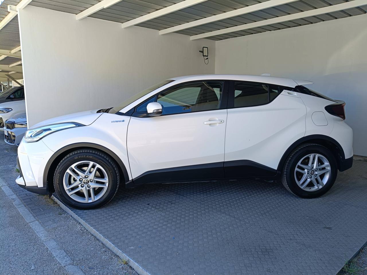 TOYOTA C-HR 1.8H ACTIVE MY21