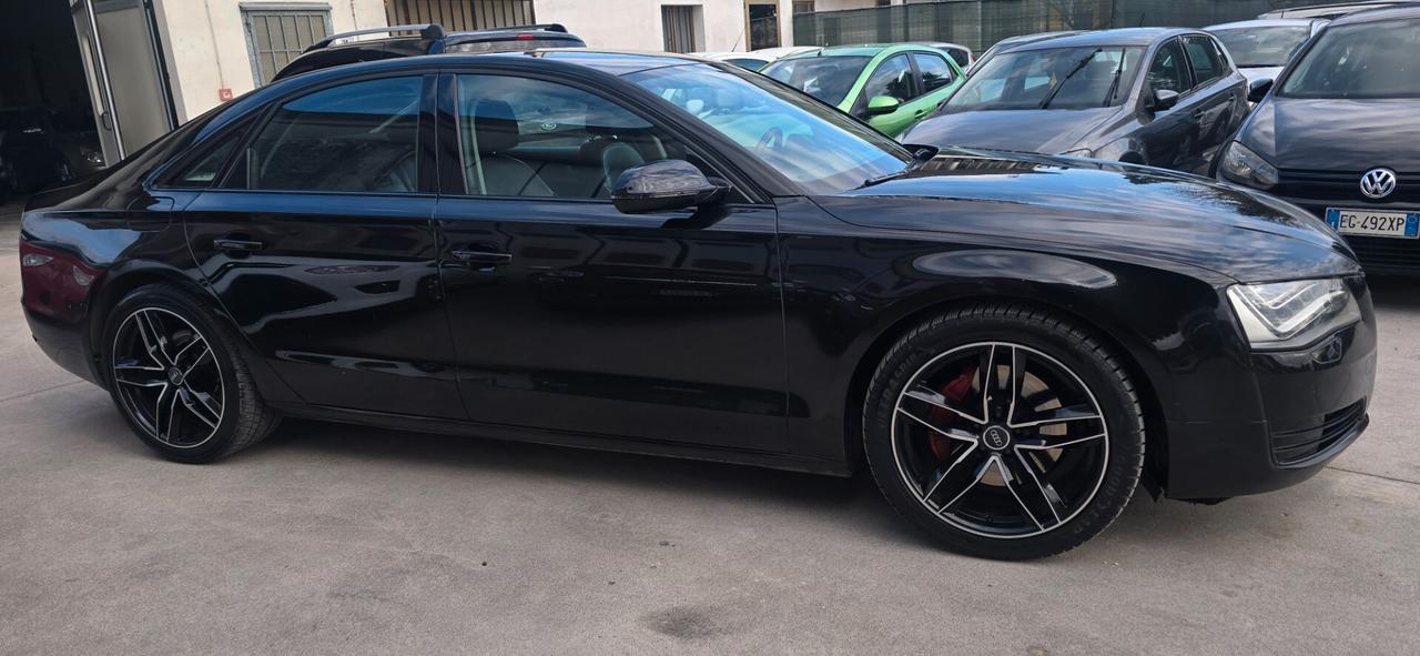 Audi A8 3.0 TDI 250 CV quattro tiptronic