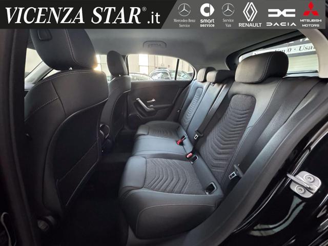 MERCEDES-BENZ A 180 MHV SPORT AUTOMATIC