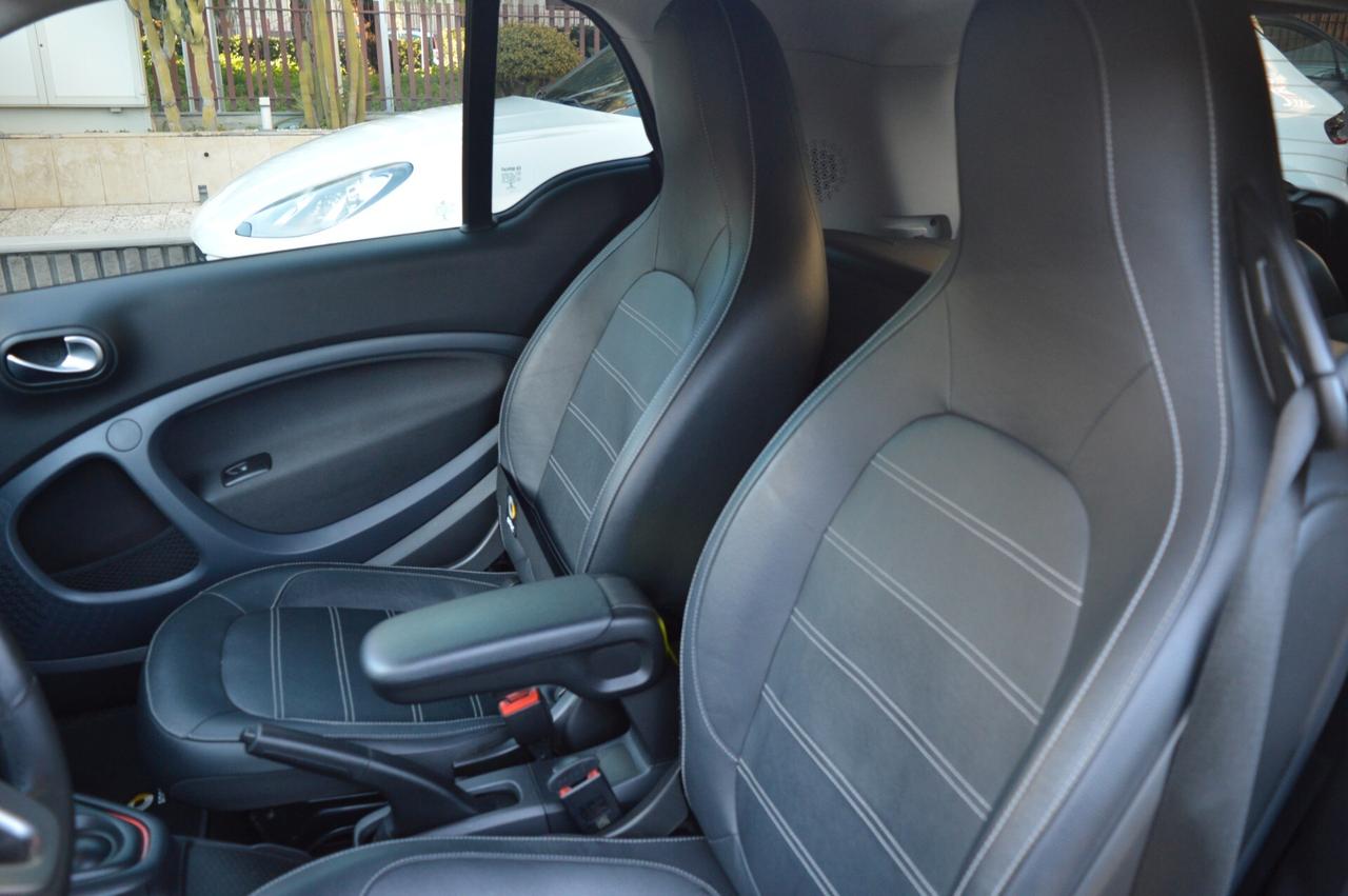 Smart ForTwo EQ Racingreen (22kW)