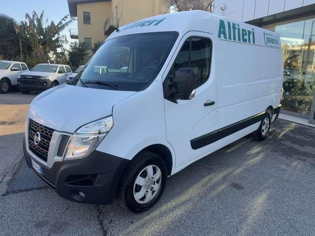 Nissan NV400 35 2.3dCi FurgL2H2 130cv E6B 3000x1780x1900 kg1381