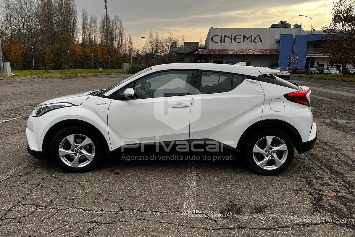 TOYOTA C-HR 1.8 Hybrid E-CVT Style