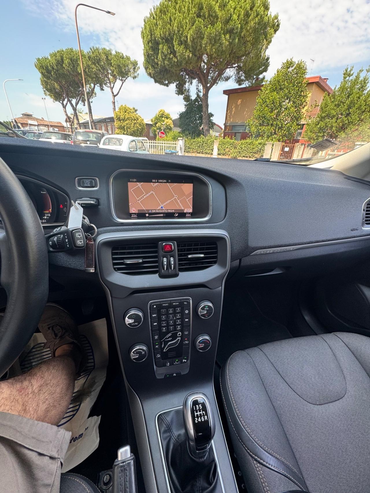 Volvo V40 Cross Country D2 Plus