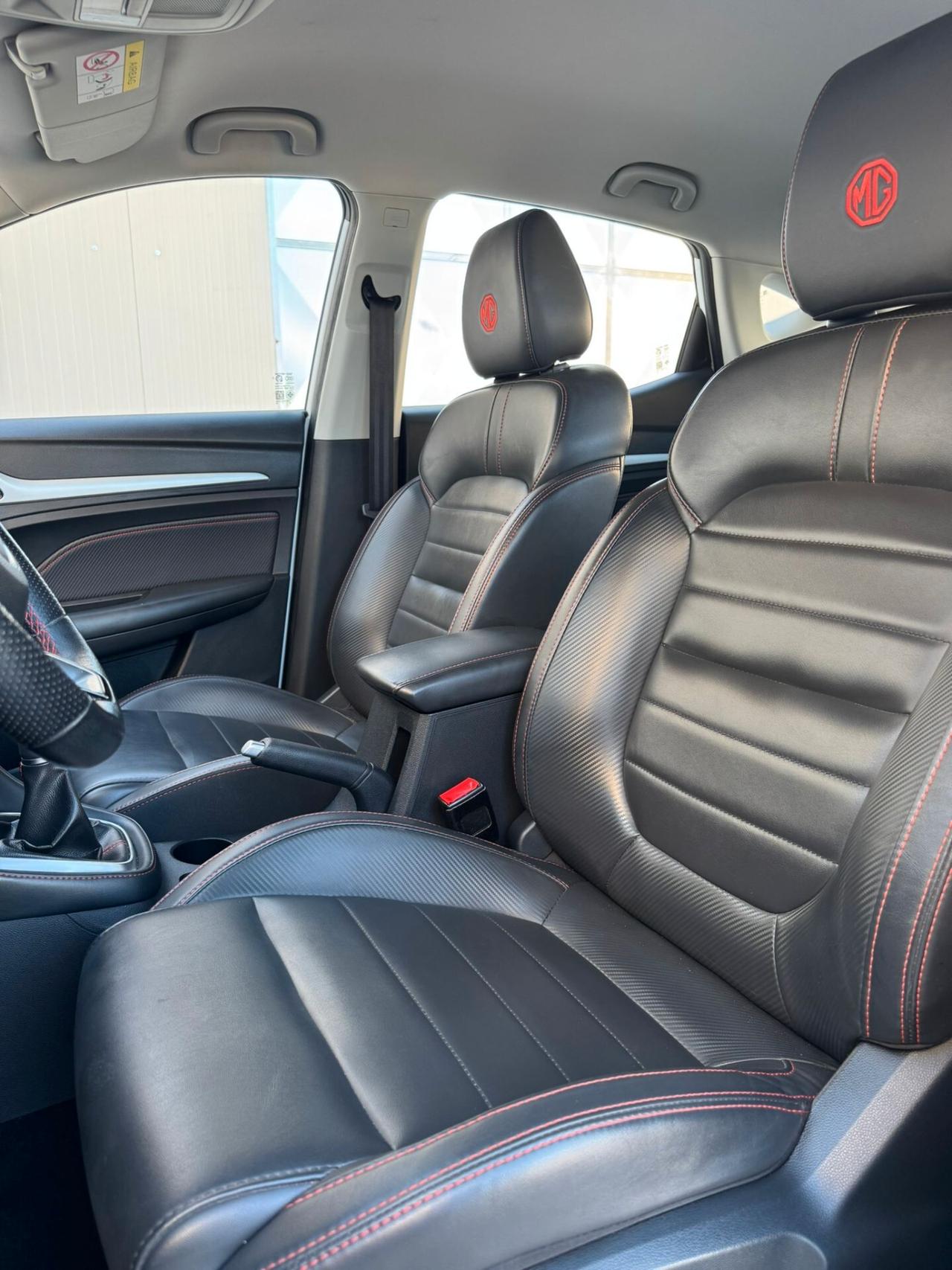 MG ZS 1.5 VTi-TECH 106cv 2022!!! LUXURY!!!