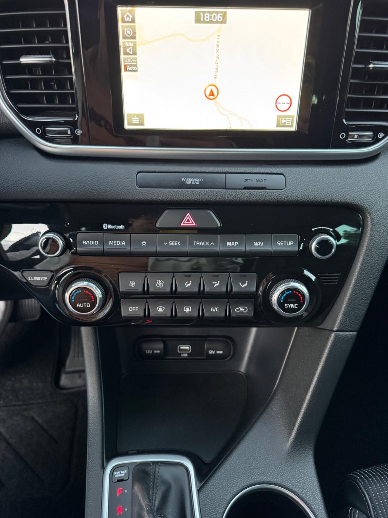 Kia Sportage 1.6 CRDI CAMBIO AUTOMATICO/4x4/FARI LED