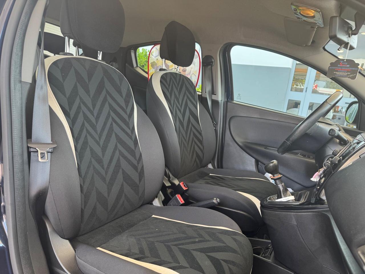 Lancia Ypsilon Platinum 1.2