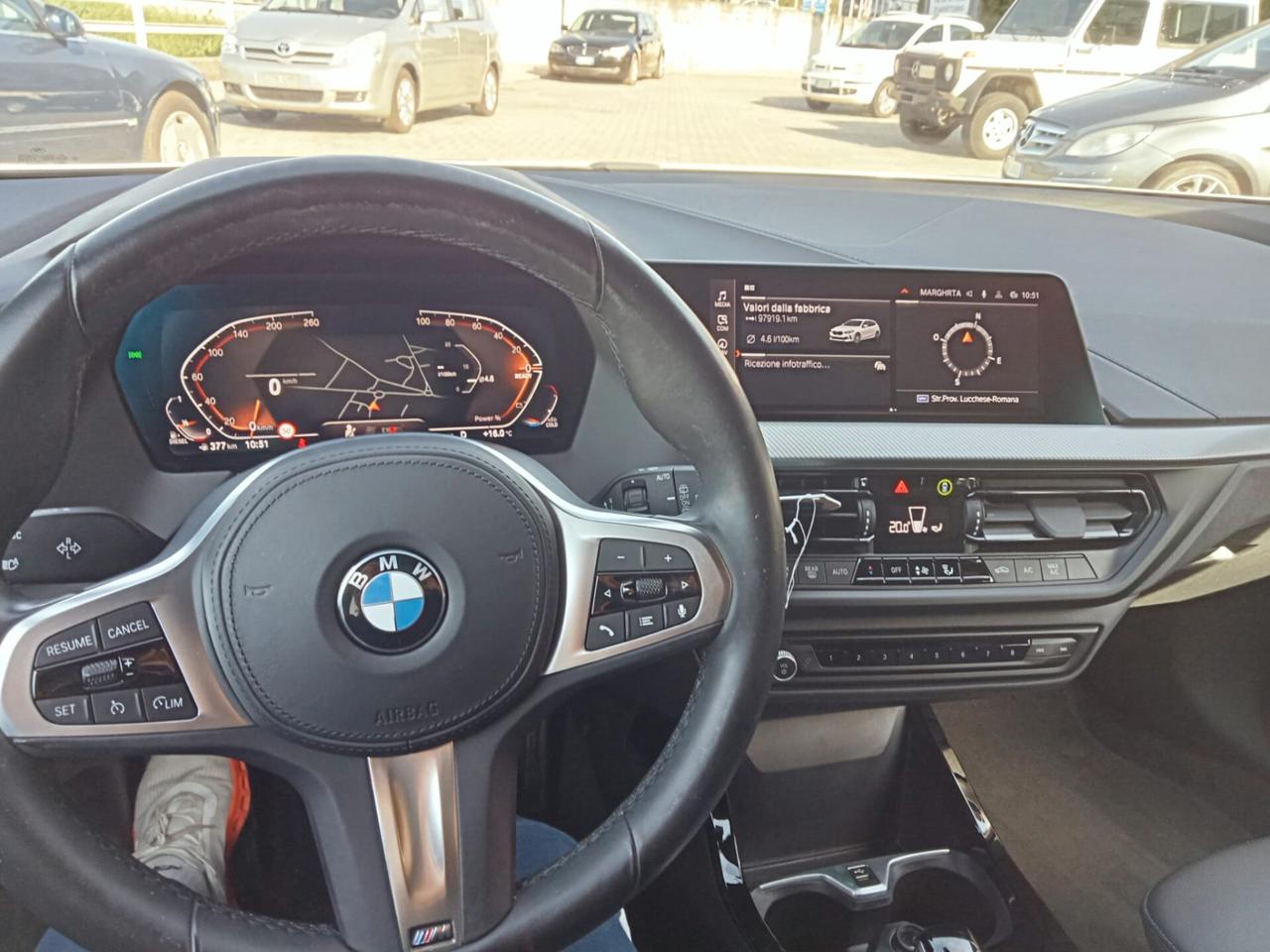 Bmw 118 118d 5p. Msport