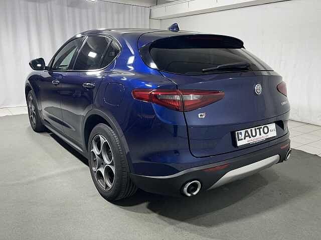 Alfa Romeo Stelvio 2.2 Turbodiesel 210 CV AT8 Q4 Executive