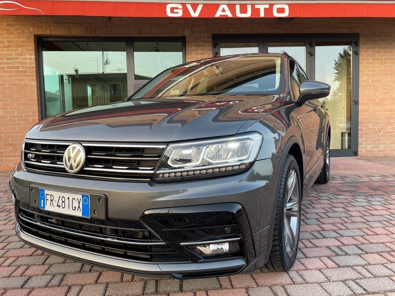 Volkswagen Tiguan 2.0 TDI SCR DSG 4MOTION R Line