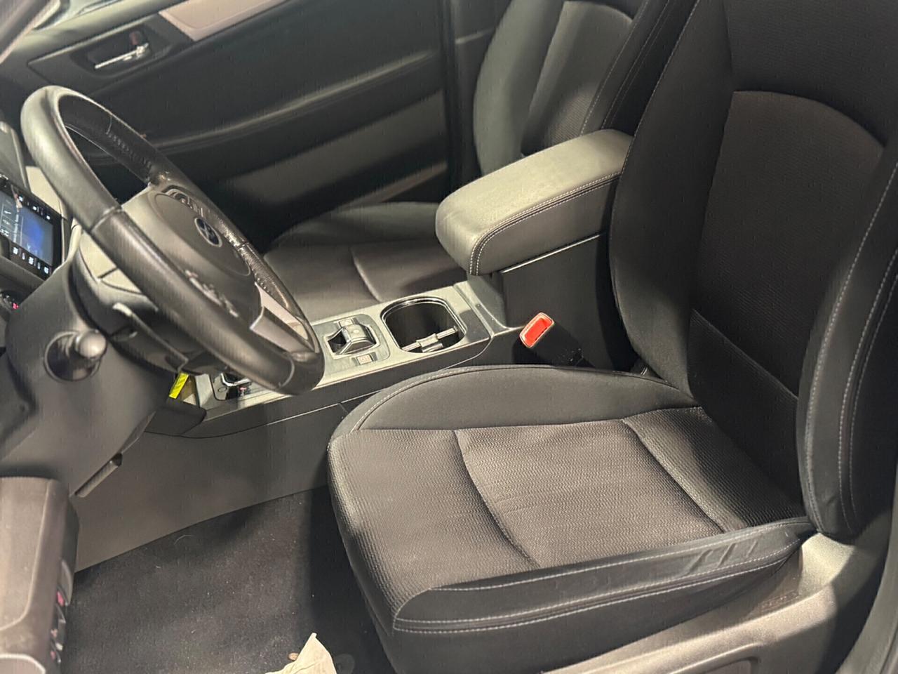 Subaru OUTBACK 2.0d Automatico Euro 6!