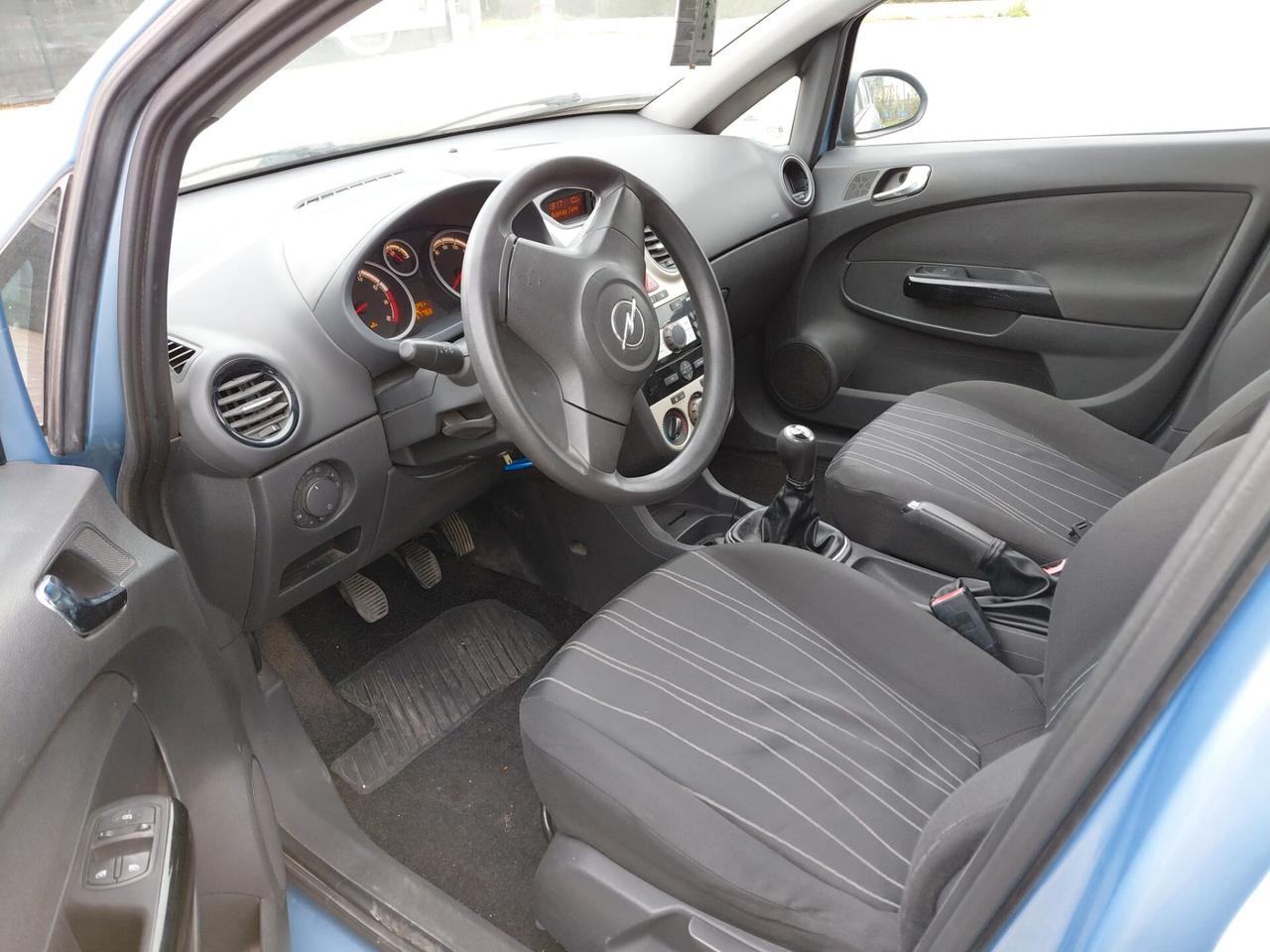 Opel Corsa 1.2 5 porte Enjoy