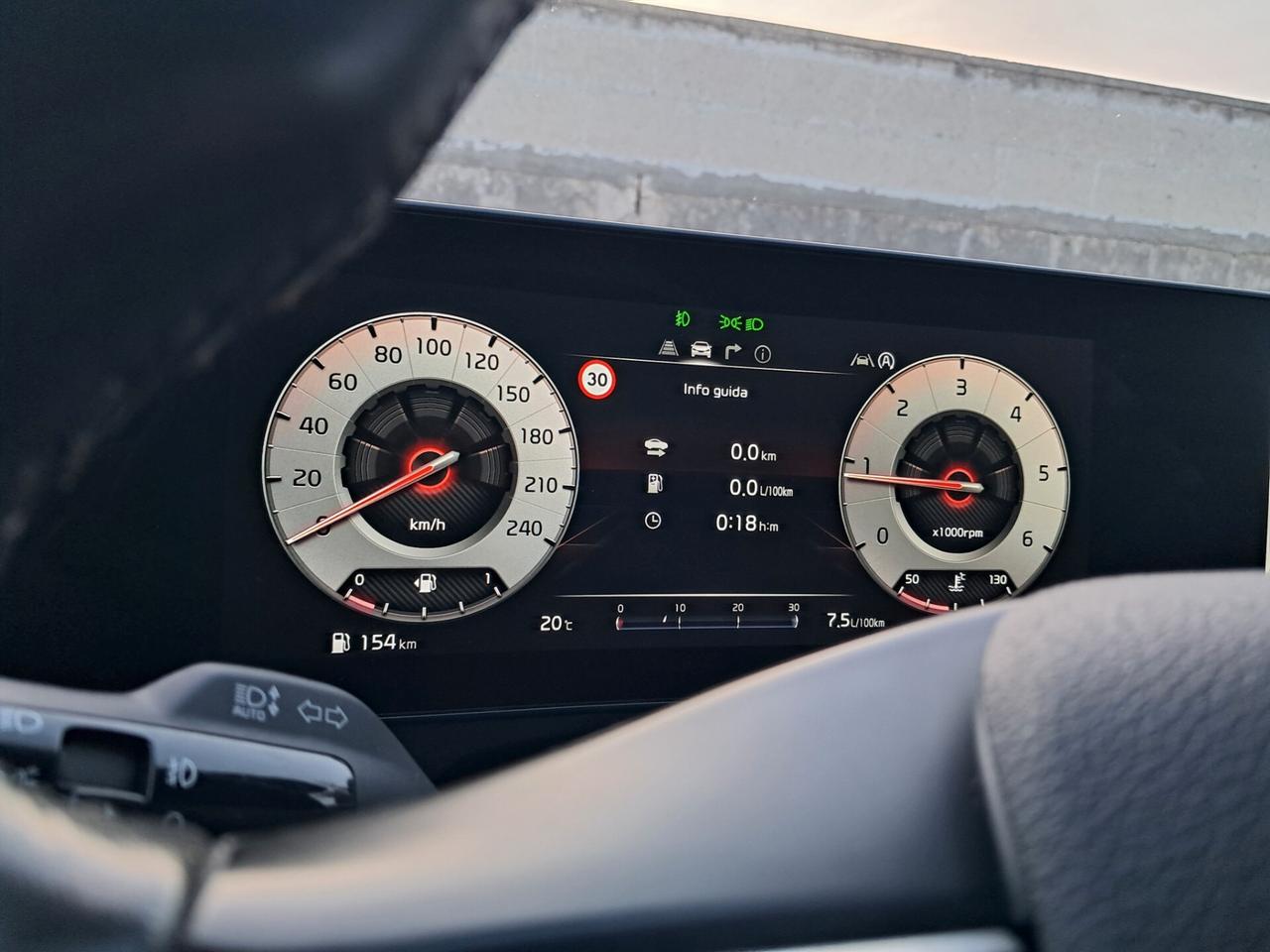 Kia Sportage 1.6 CRDI-136cv*B-LED*NAVY*RADAR