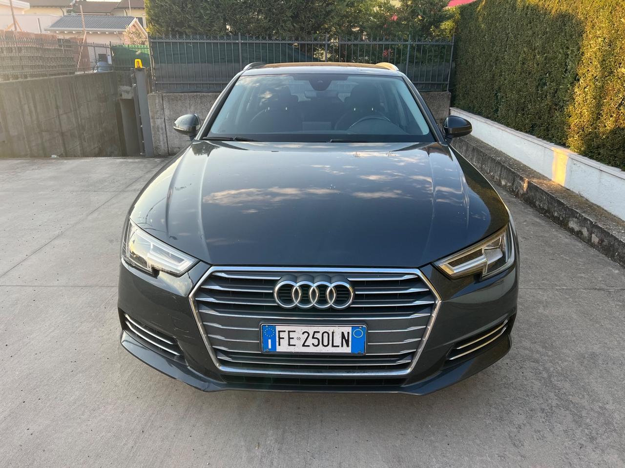 Audi A4 Avant 2.0 TDI 122 CV Business Sport