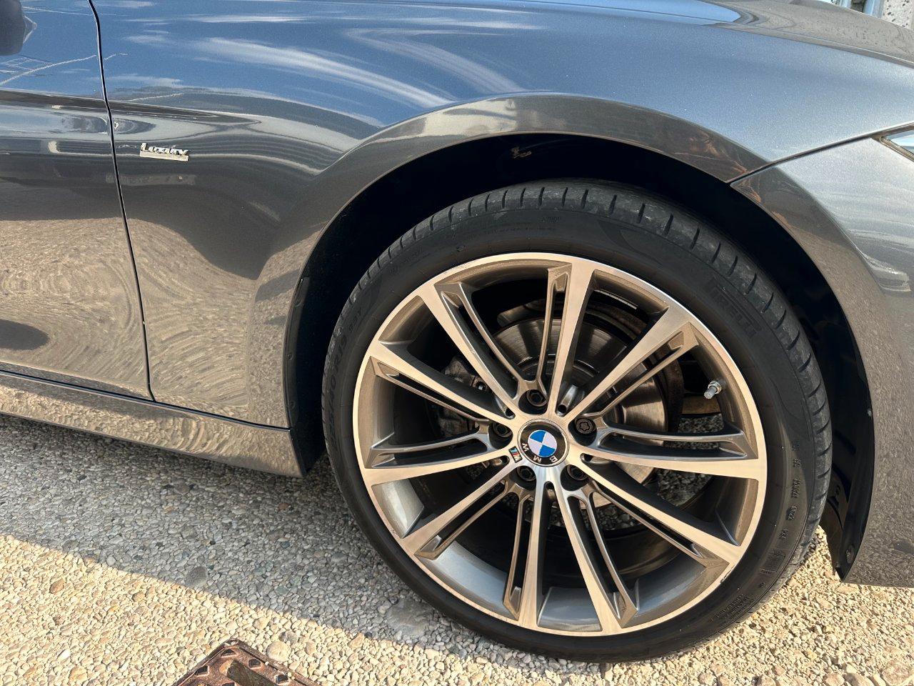 BMW 318 318d touring Msport