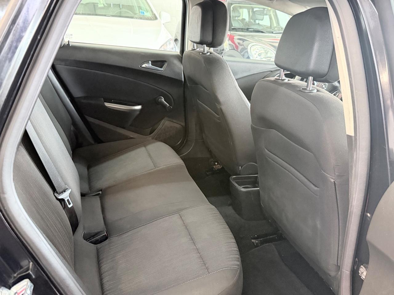 Opel Astra 1.4 GPL 101CV BERLINA NEOPATENTATI