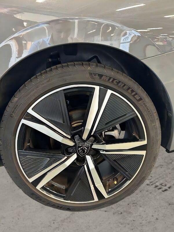 Peugeot 308 PureTech Turbo 130 S&S SW Active Pack
