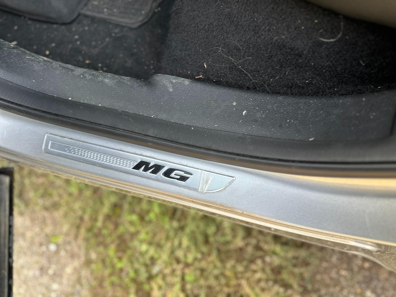 MG HS I - HS 1.5 t Luxury