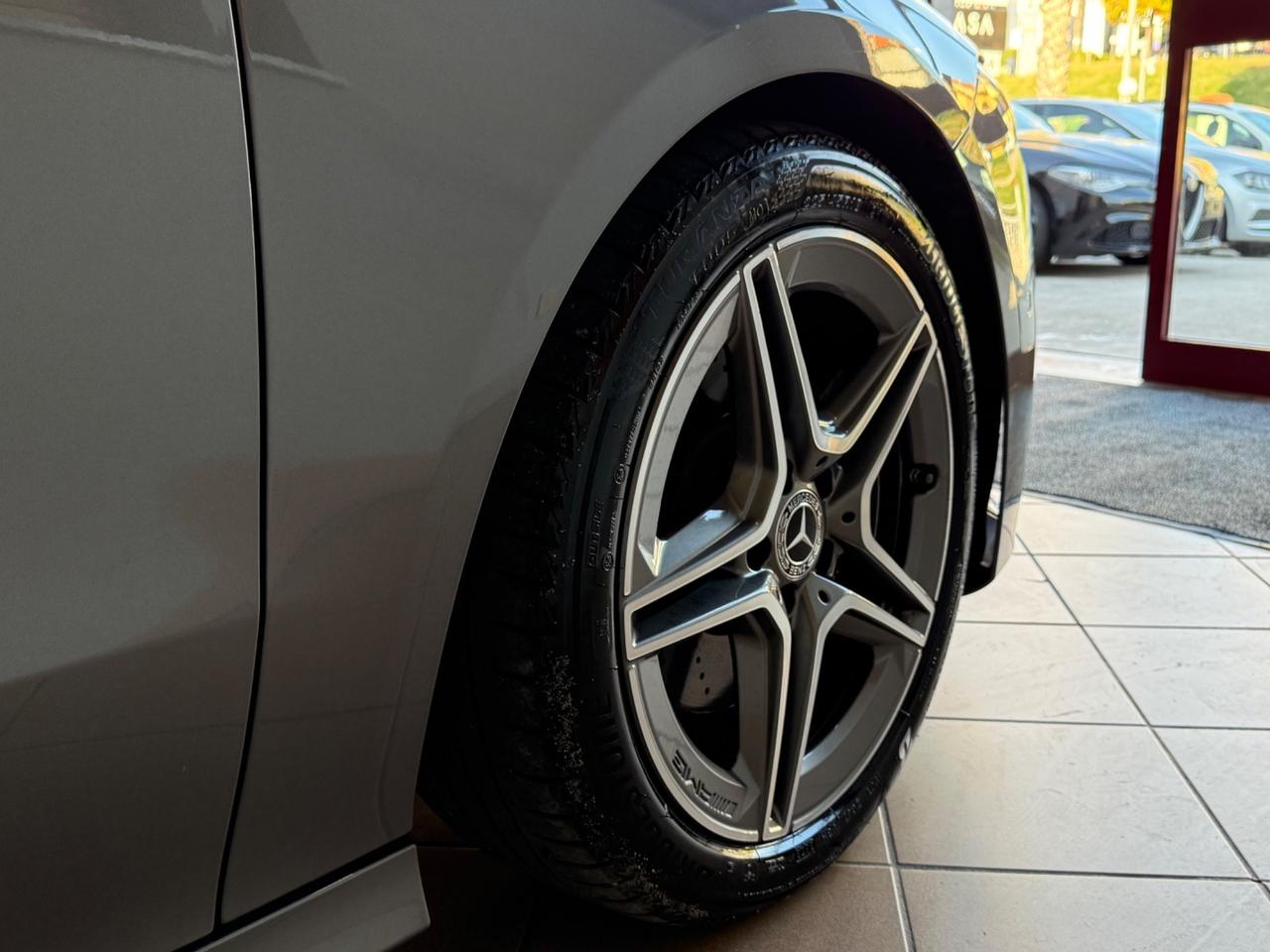 Mercedes-benz CLA 200 d Automatic Shooting Brake AMG Line Premium