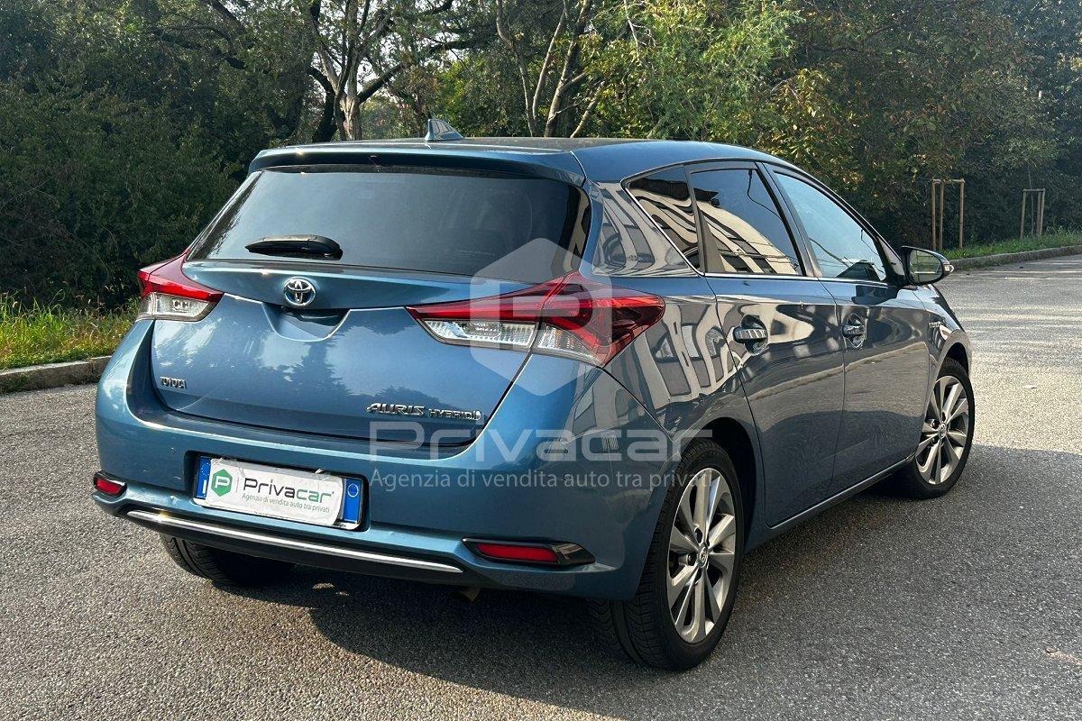 TOYOTA Auris 1.8 Hybrid Lounge