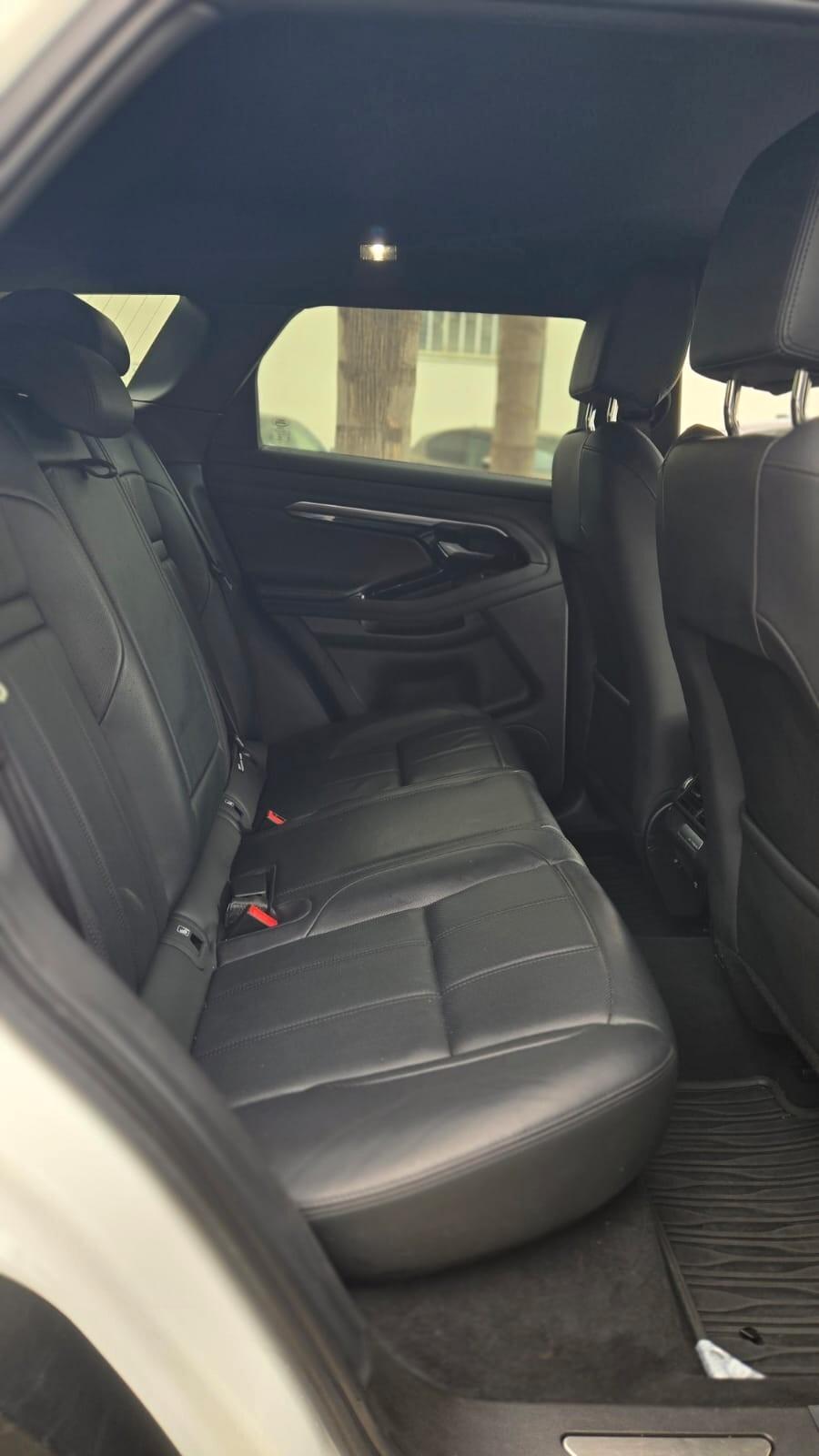 Land Rover Range Rover Evoque 2.0d i4 mhev R-Dynamic SE awd 240CV Uff Italy Navi