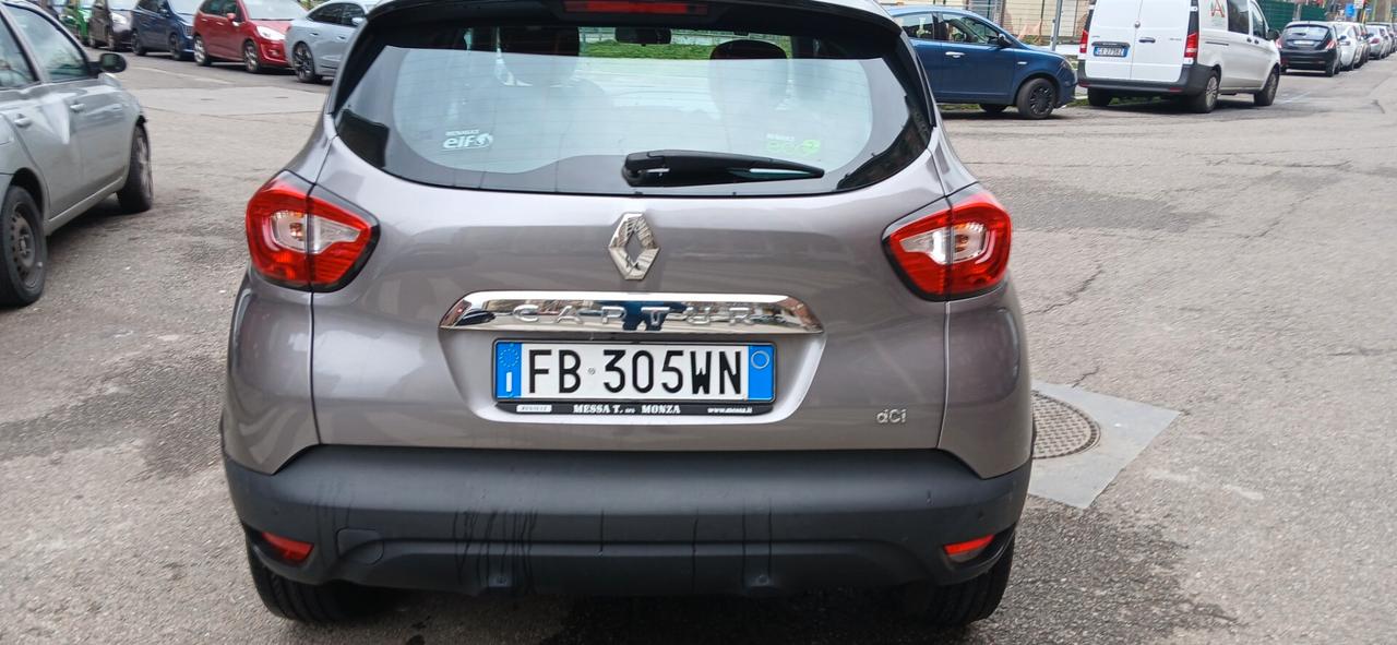 Renault Captur dCi 8V 90 CV EDC AUTOMATICA E6