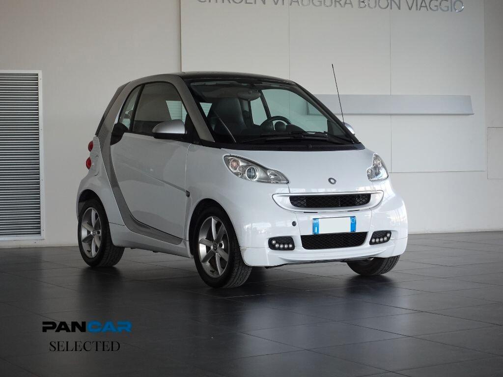 Smart ForTwo 1000 62 kW coupé passion