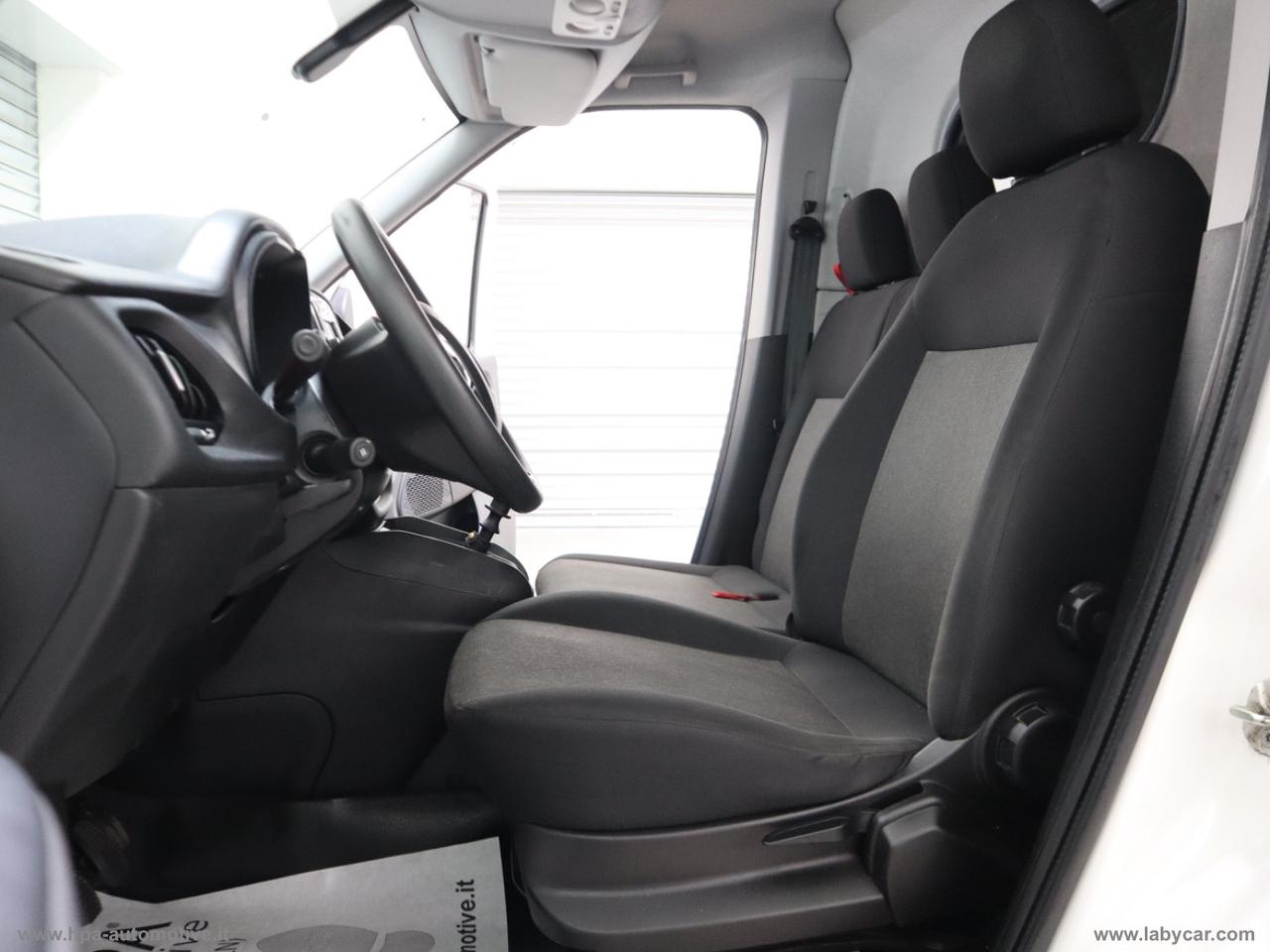 FIAT Doblò 1.6 MJT 120CV MAXI 3 POSTI NAVI RETROCAMERA CLIMA AUTOMATICO