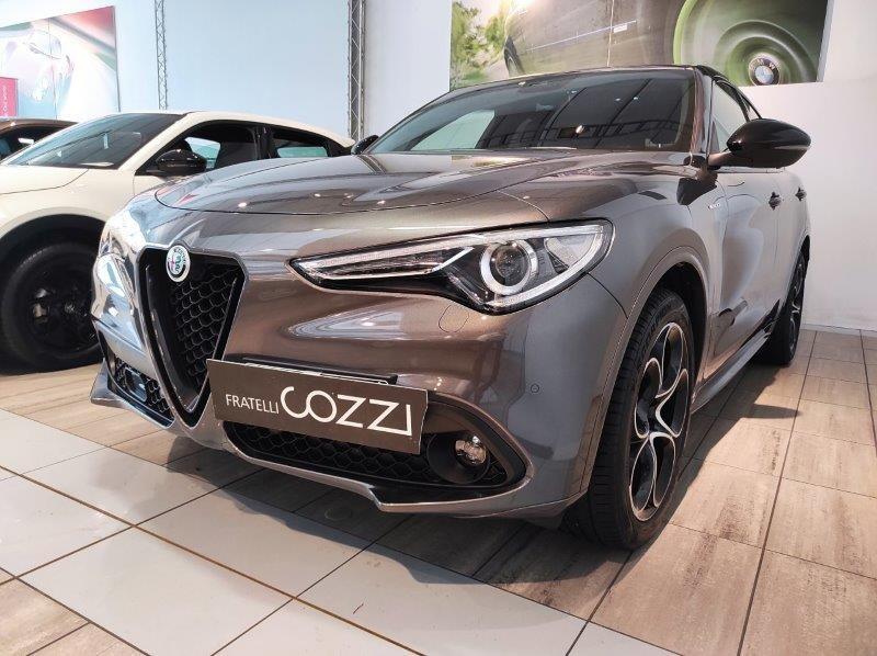 ALFA ROMEO Stelvio - Stelvio 2.2 Turbodiesel 210 CV AT8 Q4 Veloce