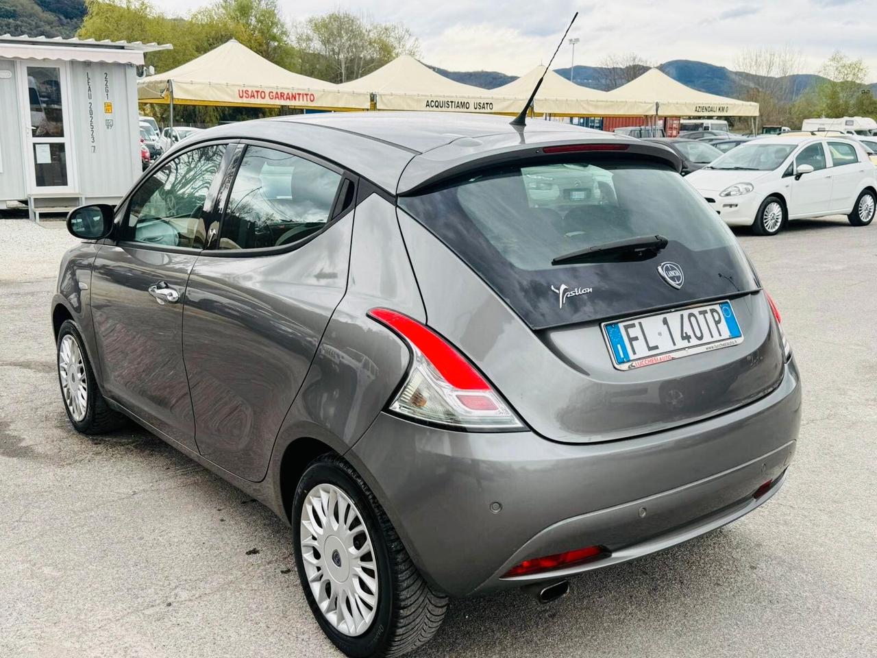 Lancia Ypsilon 1.2 69 CV 5 porte GPL Ecochic Gold