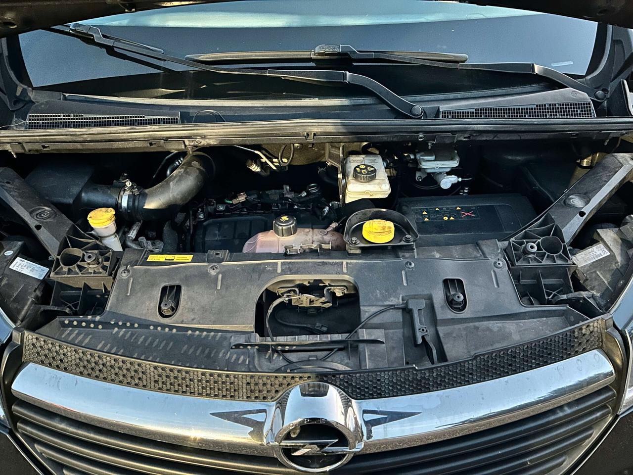 Opel Vivaro 1.6 CDTI 125CV 9 Posti - 2017 Motore Rotto