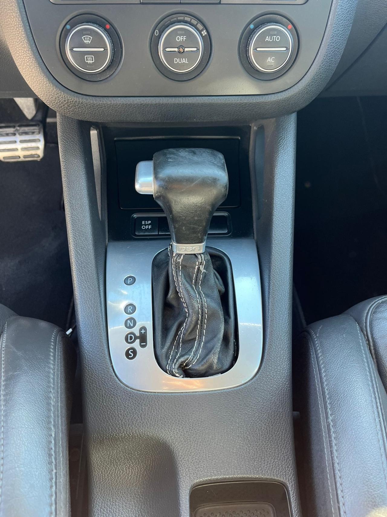 Volkswagen Golf 2.0 TDI GT Sport CAMBIO AUTOMATICO