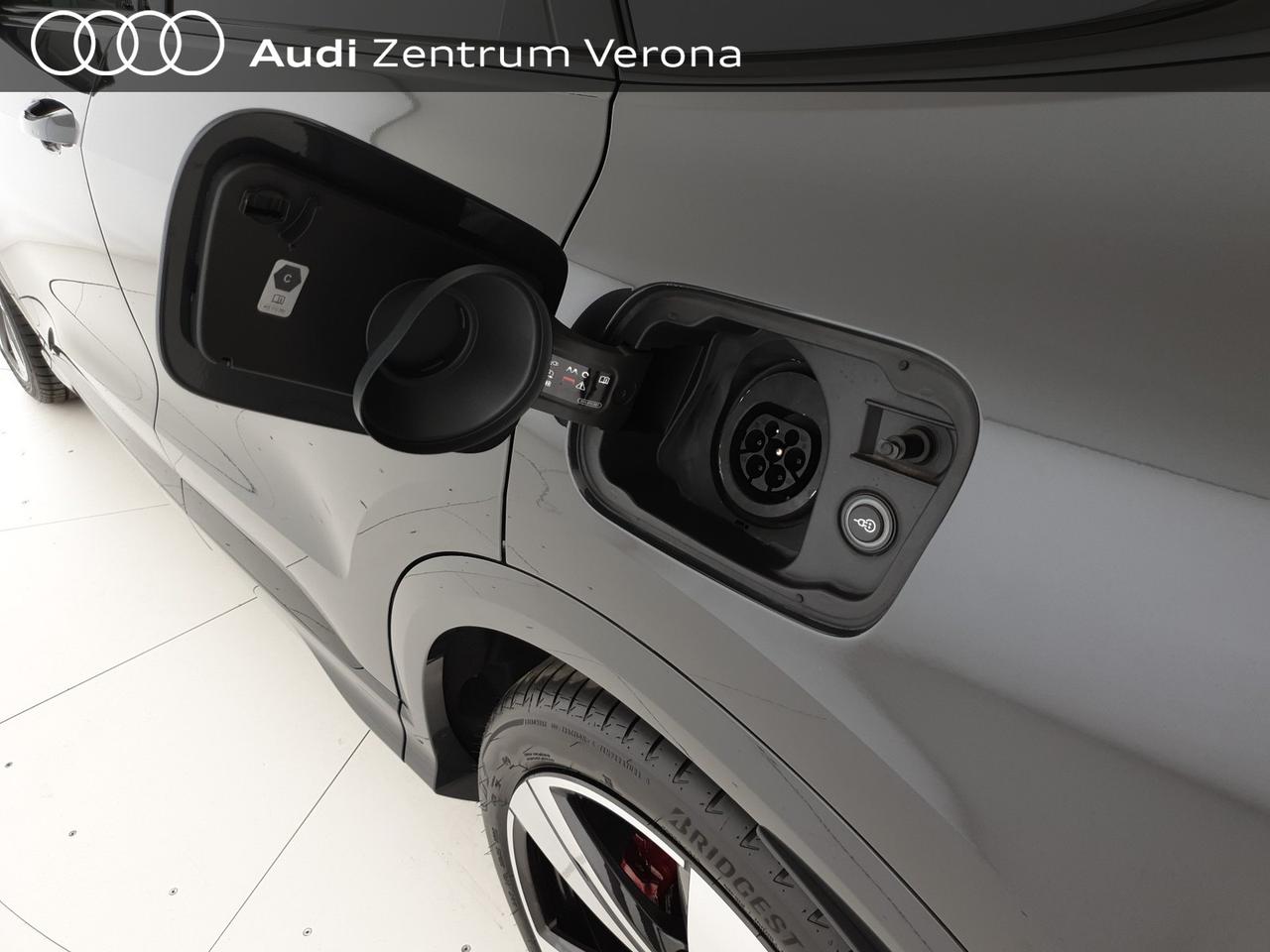 Spb 2.0e-hybrid 299CV quattro Str S line Edition
