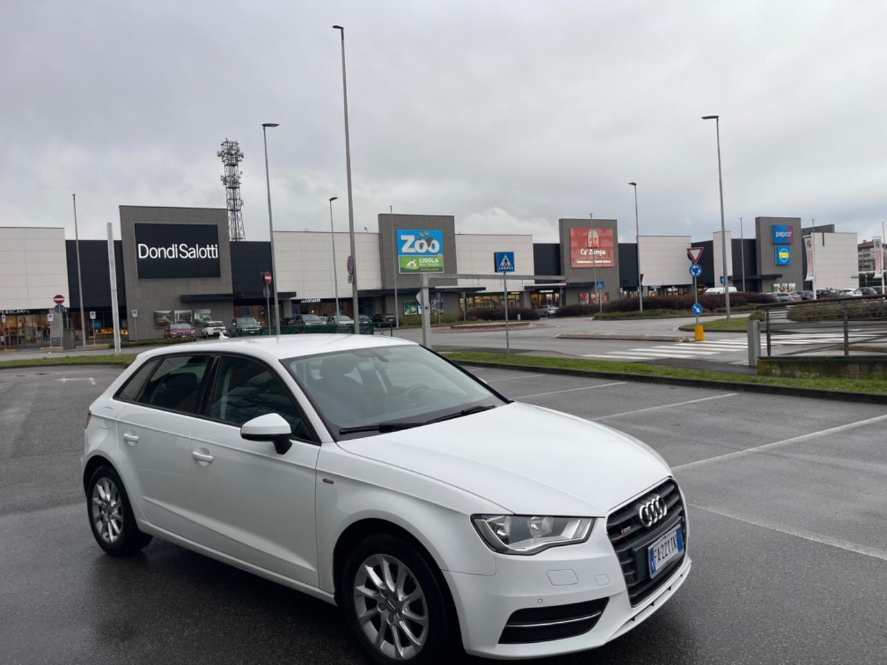 Audi A3 1.6 TDI clean diesel S tronic Business