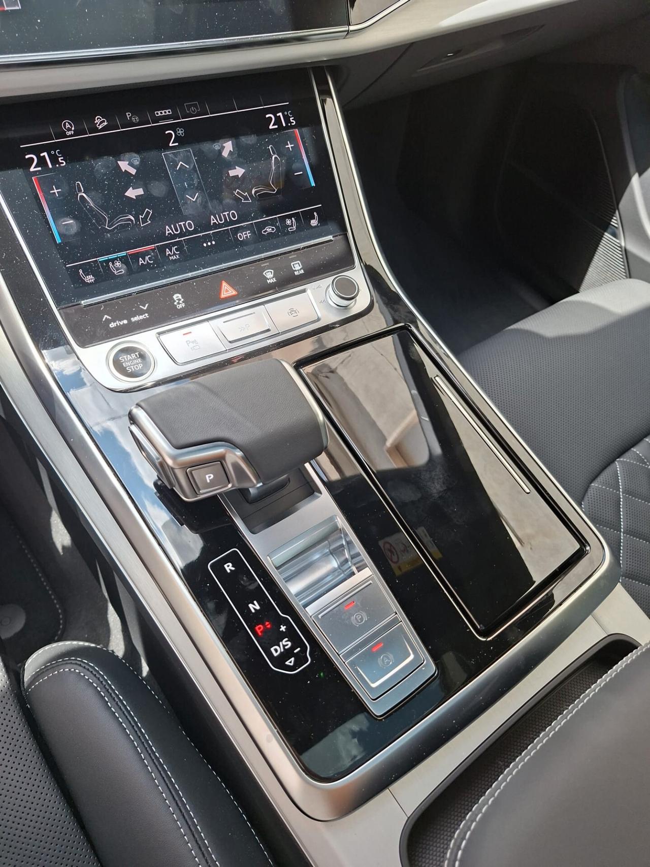 Audi Q8 SUV TDI quattro 210 kW tiptronic S line edition