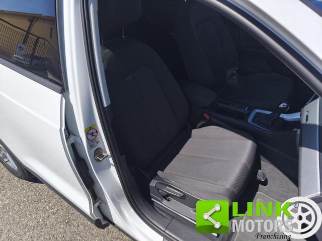 AUDI Q3 35 TDI Business S tronic