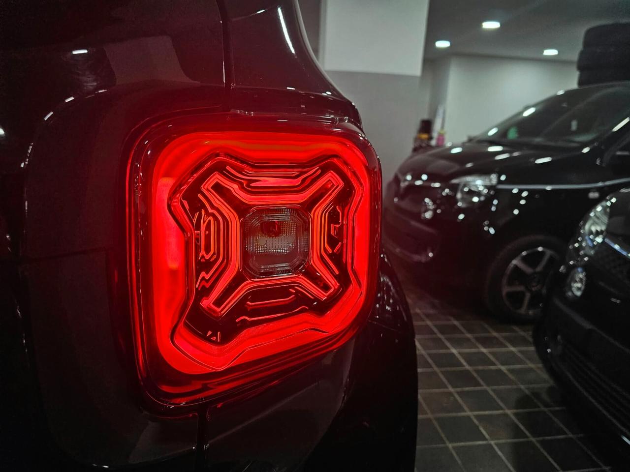 NUOVA JEEP RENEGADE S BLACK LINE 1.6 MJT 130CV MY21