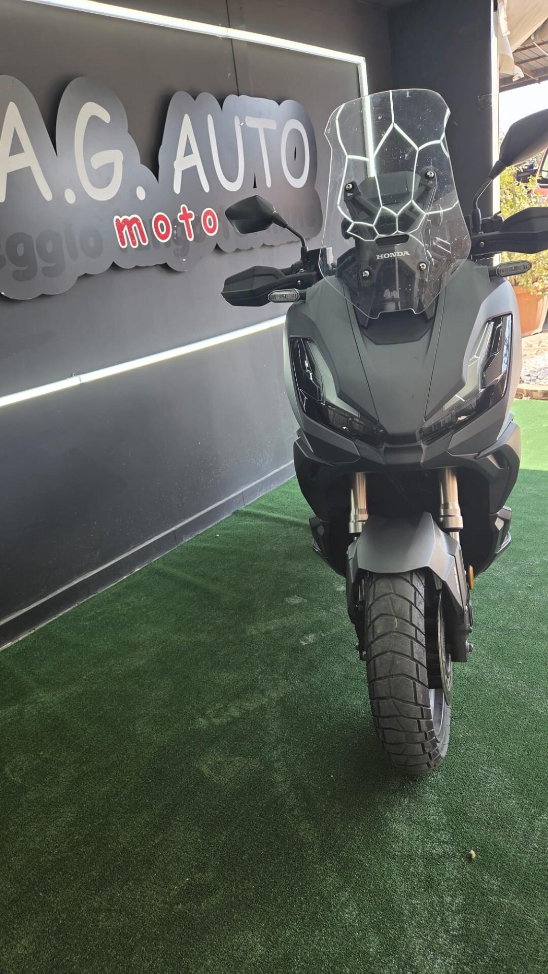 Honda ADV 350
