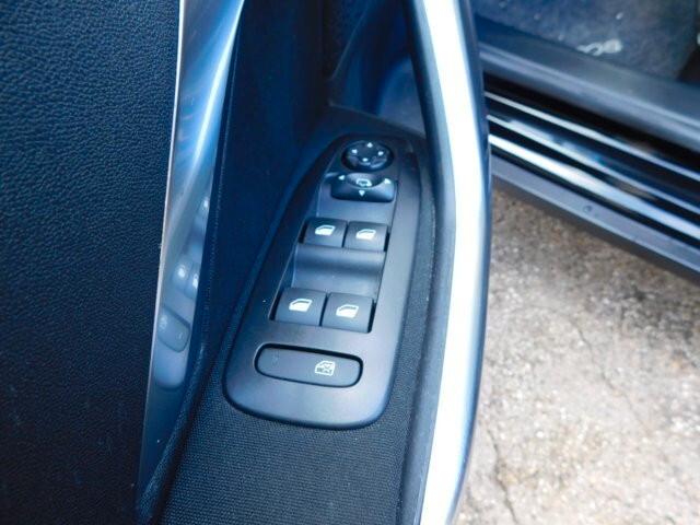 Peugeot 2008 PureTech 82 S&S Allure